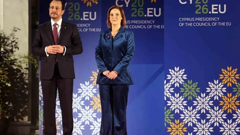 GKRY Liderinin Eşinin İstifası