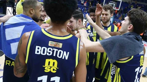 Fenerbahçe Basketbol Takımı Galibiyetle Ayrıldı
