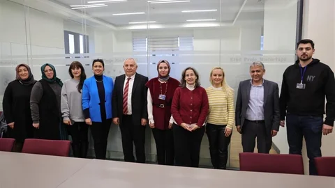 Kütahya Belediyesi'nden Eğitim Projelerine Destek