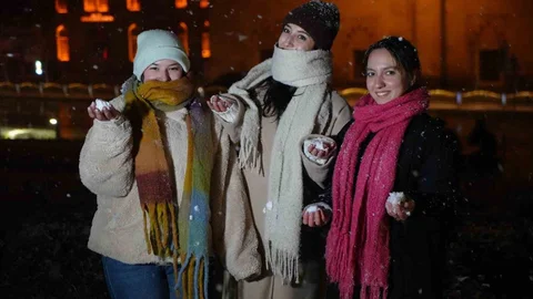 Edirne'de Kar Sevinci Yaşandı