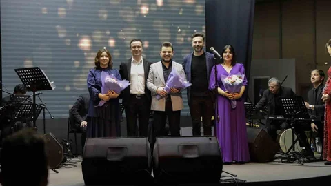 Bursa'da Unutulmaz Konser Düzenlendi