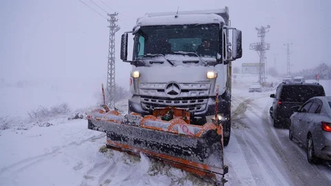 Keçiören'de Karla Mücadele Devam Ediyor
