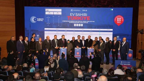 Gümüşhane'de TOKİ Kura Çekimi Yapıldı