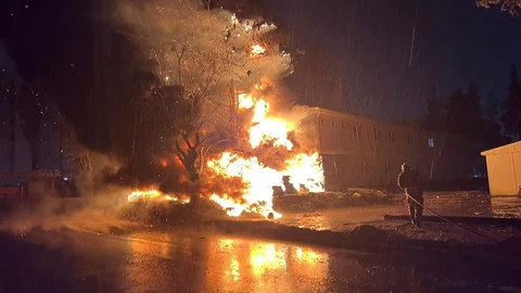 Antakya'da Şantiyede Yangın Çıkışı