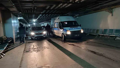 Batman'da Balkondan Düşen Genç Kadın Hayatını Kaybetti