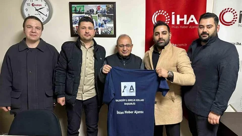 Anahtar Partili Gençler İHA’yı Ziyaret Etti