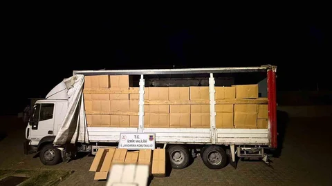 Kamyon Dolu Kaçak Sigara Ele Geçirildi