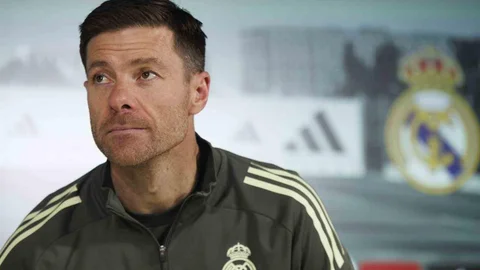Real Madrid Xabi Alonso ile Ayrıldı