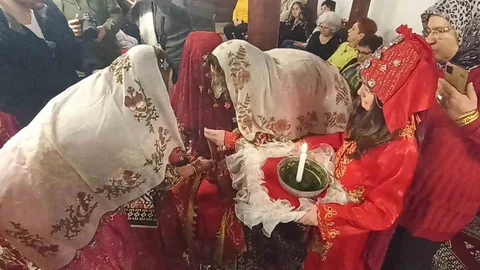 Kütahya'da Geleneksel Kına Etkinliği Düzenlendi