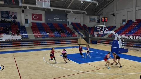 Karabük’te Basketbol Müsabakaları Başladı