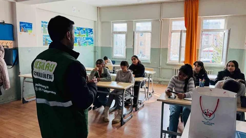 Yeşilay Şırnak'ta Eğitimlerine Devam Ediyor