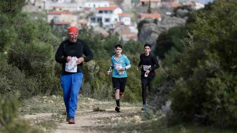 Aliağa'da Oryantiring Şampiyonası Gerçekleşti