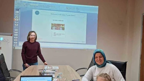 Düzce'de Çocuk Akademisi Eğitimleri Başladı