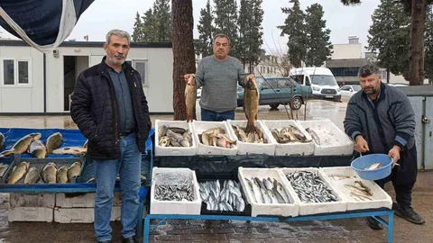 Araban'da Soğuk Hava Balık Talebini Artırdı