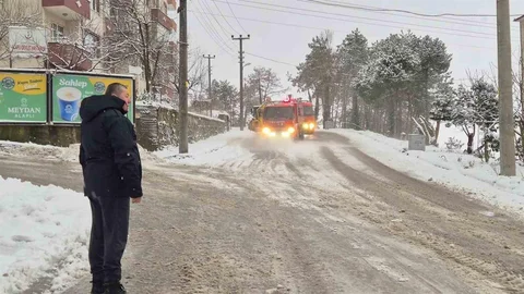 Alaplı'da Karla Mücadele Yöntemi