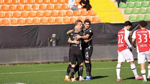 Corendon Alanyaspor 1 - Fatih Karagümrük 1 Beraberlik