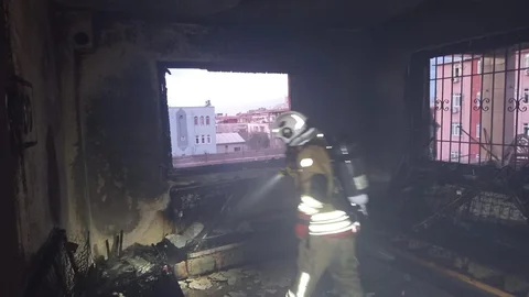 Payas'ta Ev Yangını Meydana Geldi