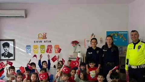 Balıkesir'de Miniklere Trafik Eğitimi Verildi