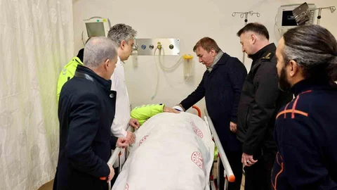 Erzincan'da Yaralı Polis Memurlarına Ziyaret