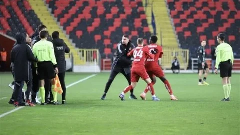 Burak Yılmaz'dan Özür Açıklaması