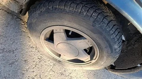 Büyükdere-Doğançayır Yolundaki Çukur Tehlike Saçıyor