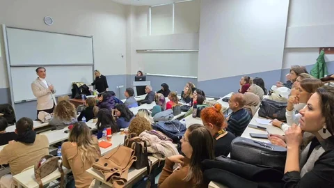 Türkiye Yüzyılı Maarif Modeli Aydın'da Tartışıldı