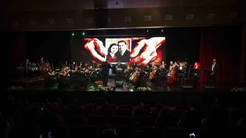 Mersin'de Kent Orkestrası'nın İlk Konseri