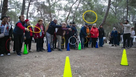 Mersin'deki Emekli Evleri Sosyal Hayat Sunuyor