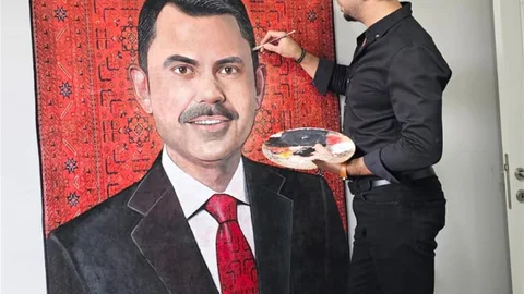 Ressam Çiftin Halıya Resmettiği Bakan Kurum Eseri