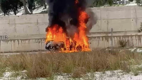 Bursa'da Otomobil Yangını