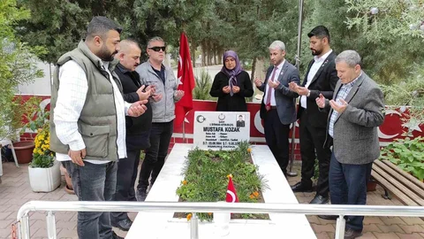 Şehit Annesine Duygusal Ziyaret