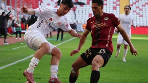 Antalya'da Ziraat Türkiye Kupası Maçı