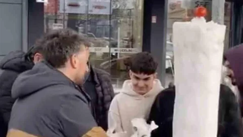 İnegöl'de Kardan Döner İkramı