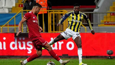 Musaba Sakatlandı ve Maçtan Çıktı