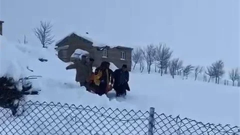 Bitlis'te Hasta Kurtarma Operasyonu