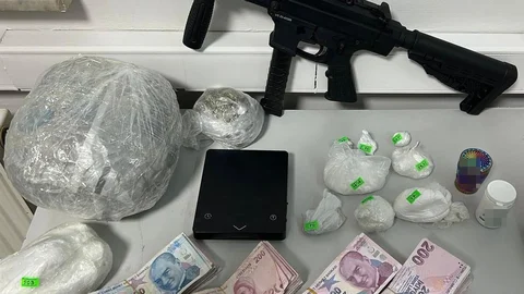 Hobi Bahçesinde Uyuşturucu ile Yakalanan Şahıs