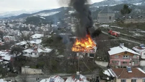Tokat'ta Yangın Evi Kül Etti