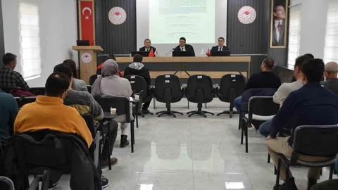 Niğde'de Hayvan Sağlığı Toplantısı Düzenlendi