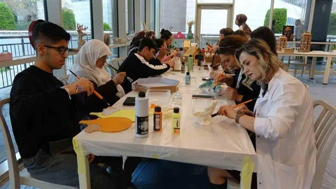 Mersin'de Sanatla Sağlık Buluşması