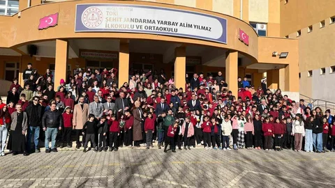 Menteşe'de Karne Öncesi Şenlik Düzenlendi