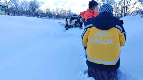 Tunceli'de Karla Mücadele Devam Ediyor