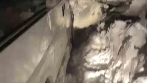 Siirt'te Kar Nedeniyle Araçlar Mahsur Kaldı