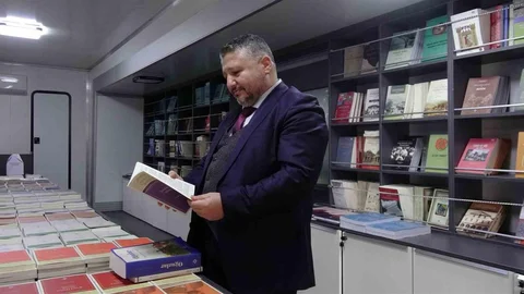 Çankırı'da Mobil Kitap Mağazası Yoğun İlgi Gördü