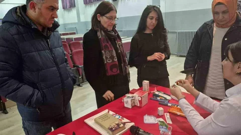 Öğretmenlere Diyabet Eğitimi Verildi