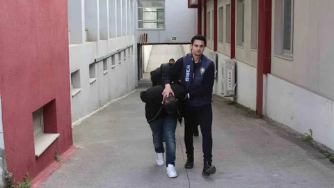 Adana'da Dolandırıcılık Şebekesi Çökertildi