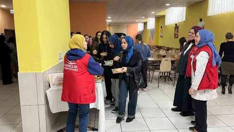 Düzce'de Gençlik Merkezi Faaliyetleri Tanıtıldı