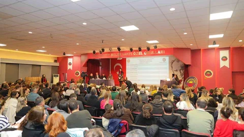 Gaziantep Kolej Vakfı’nda Kayıt İzdihamı Yaşandı