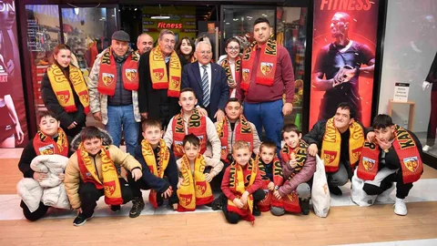 Kayseri'de Başkan Büyükkılıç, Esnaflarla Buluştu