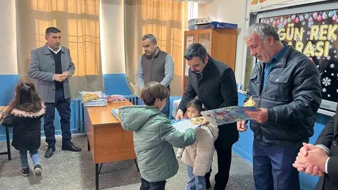 Dicle'de Karneler Dağıtıldı