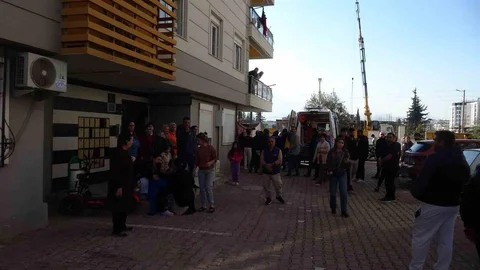 Antalya'da Ağabeyini Vurarak Öldürdü